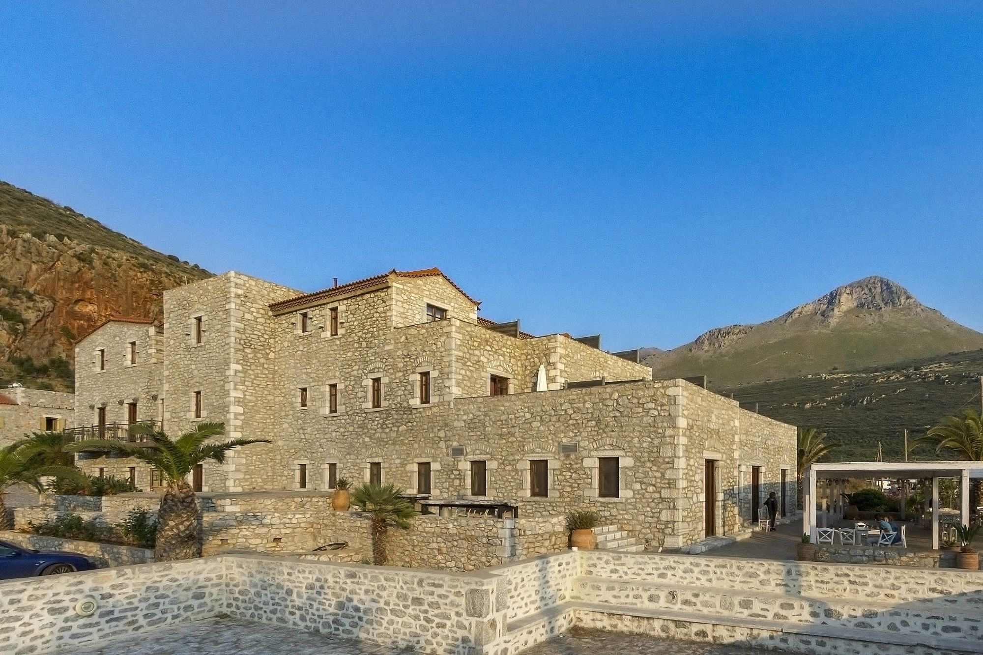 Itilo Traditional 4* Neo Oitilo