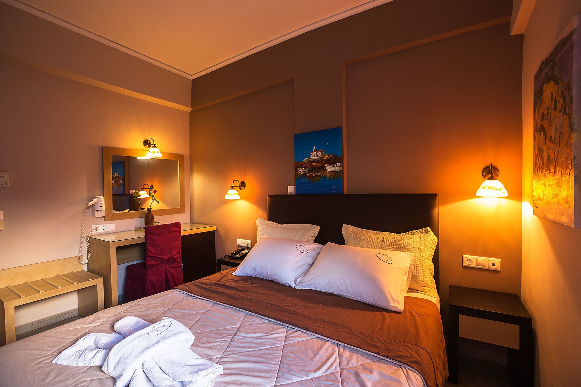 Hotel Kyparissia Beach Hotel 3*