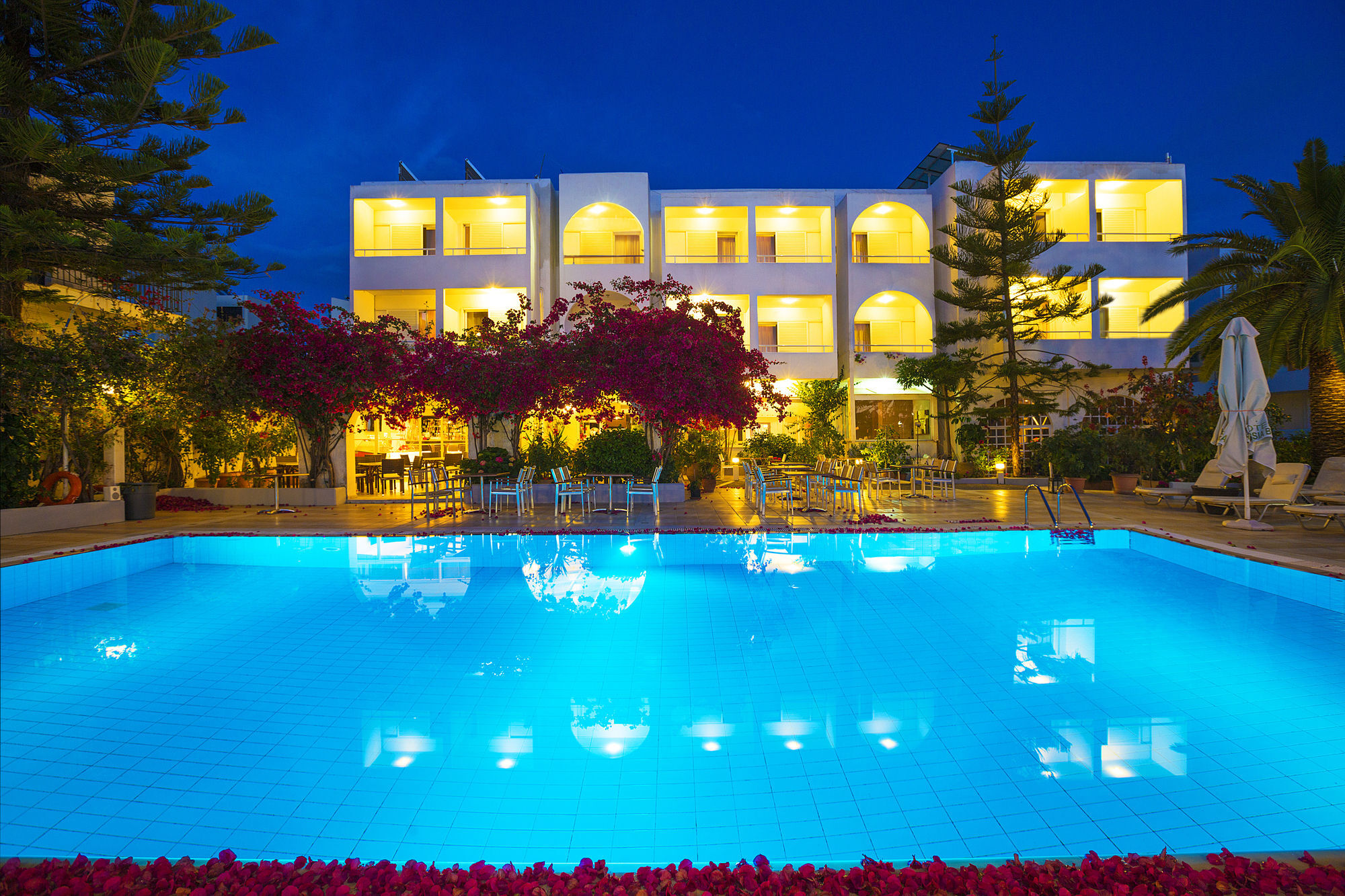 Hotel Kyparissia Beach Hotel 3*
