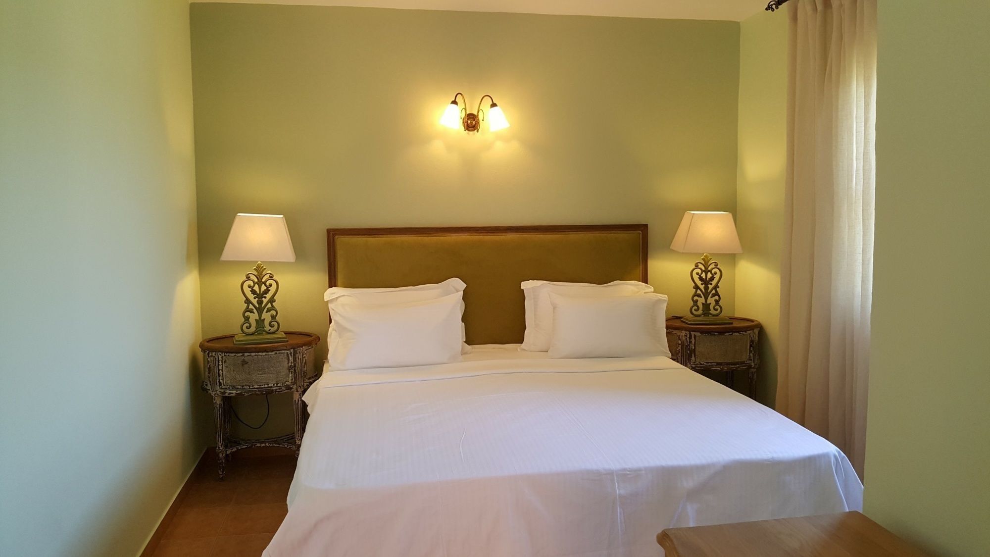 Hotel Liotrivi Historical Mansion And Boutique 4*