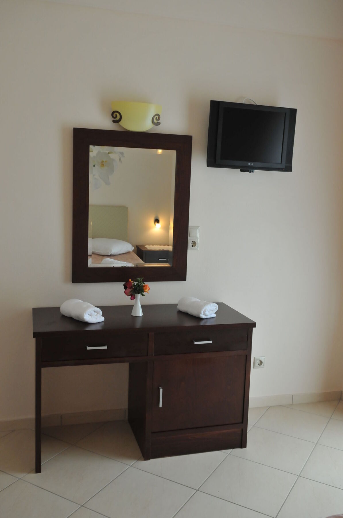 Finiki Plaza Aparthotel