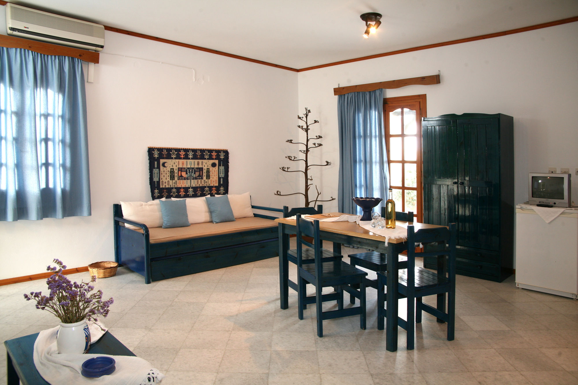 Aeolos Sustainable Living