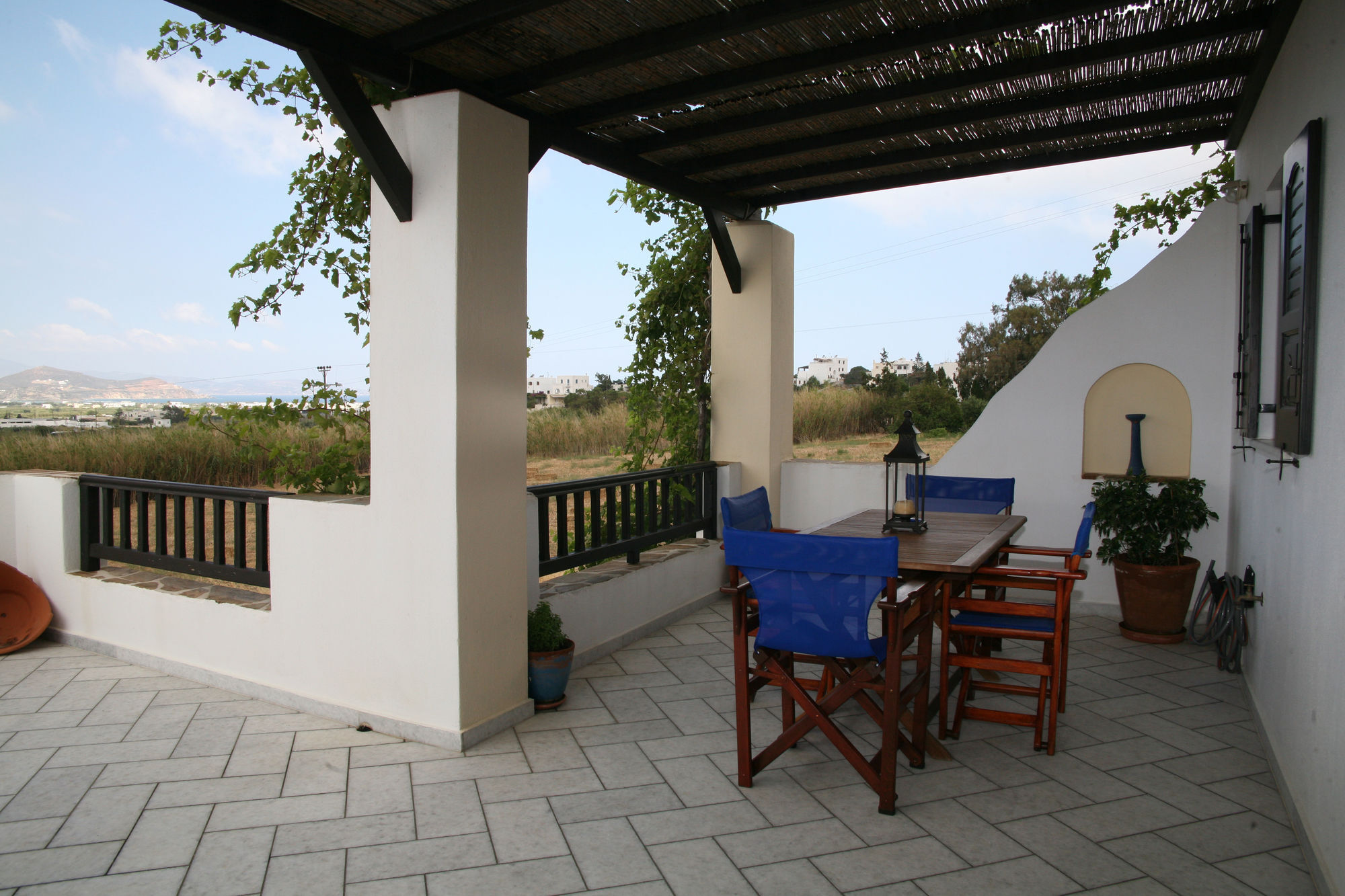 Aeolos Sustainable Living Apartment *