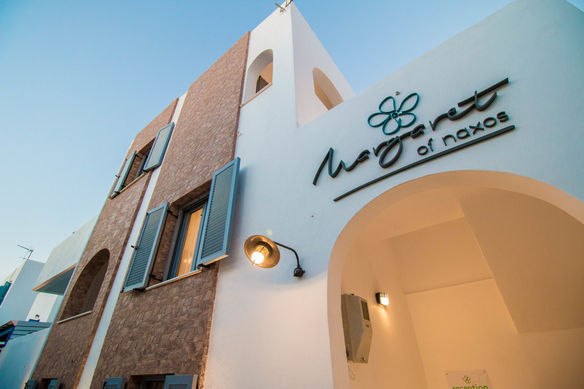 Margaret Of Naxos 2*