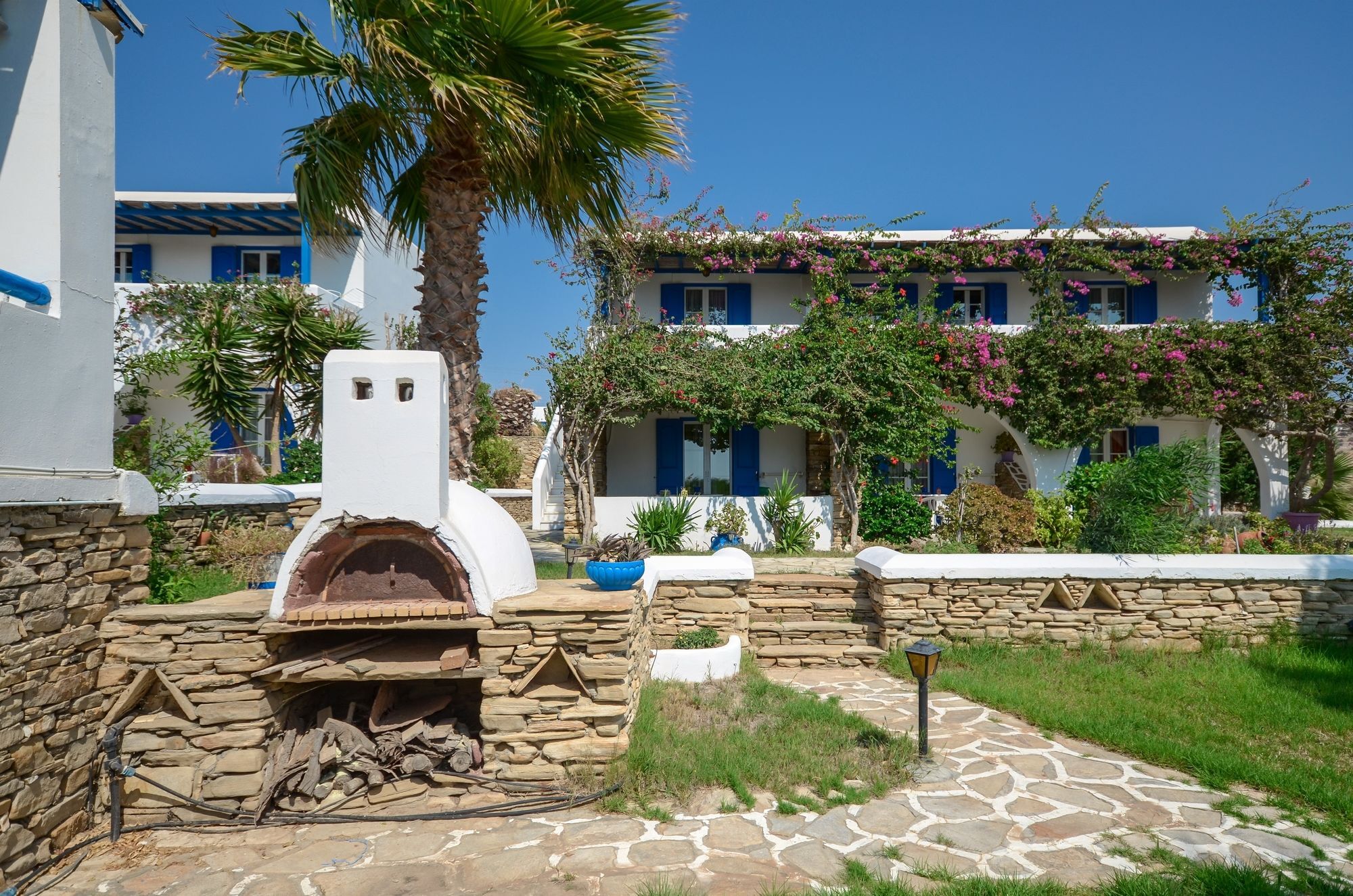 Guest house Skarmoutsos 2*