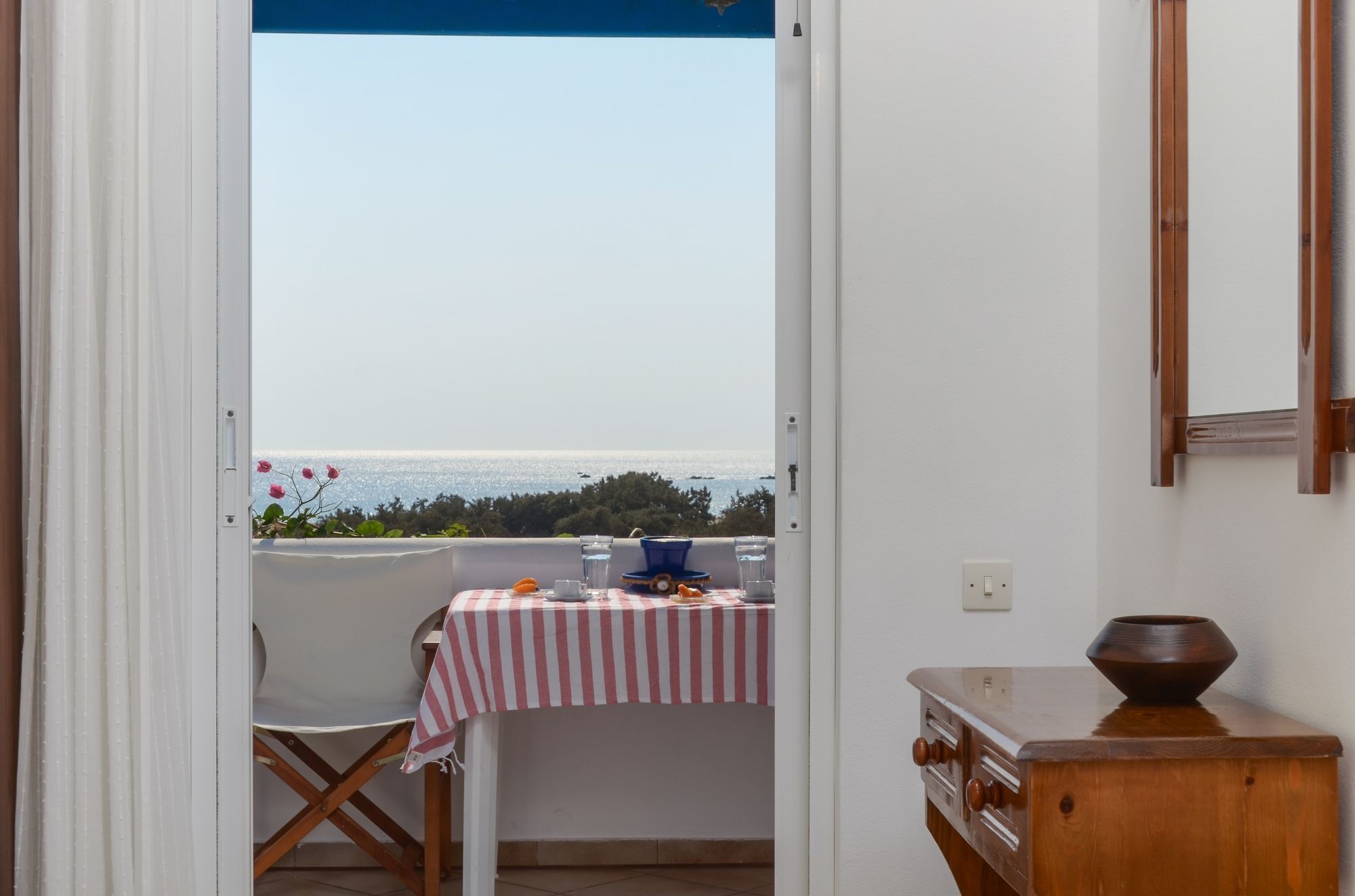 Skarmoutsos Guest house Aliko Beach