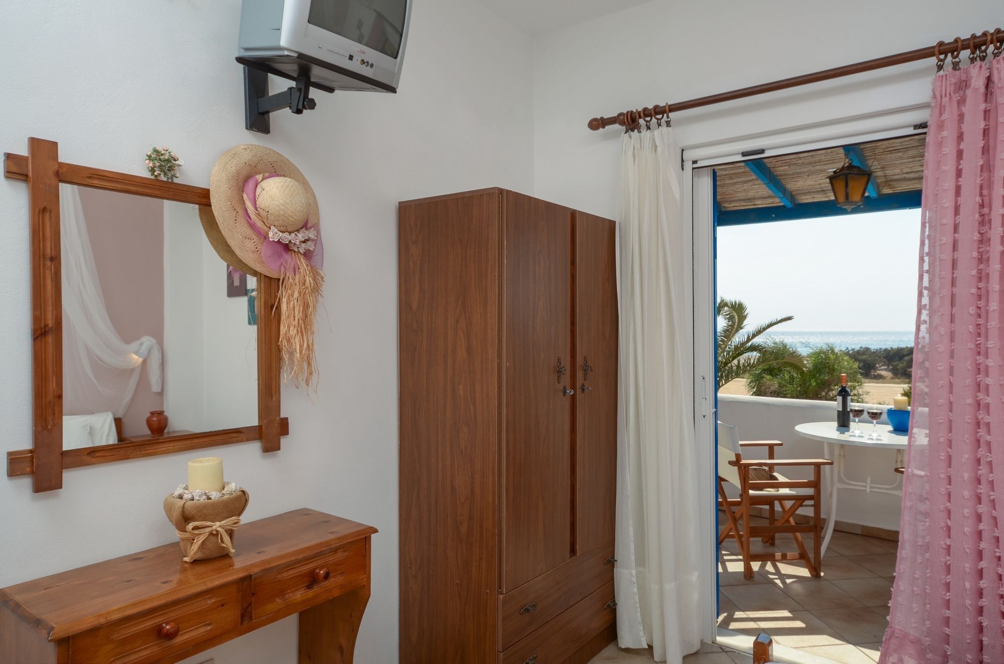 Skarmoutsos Guest house 2*