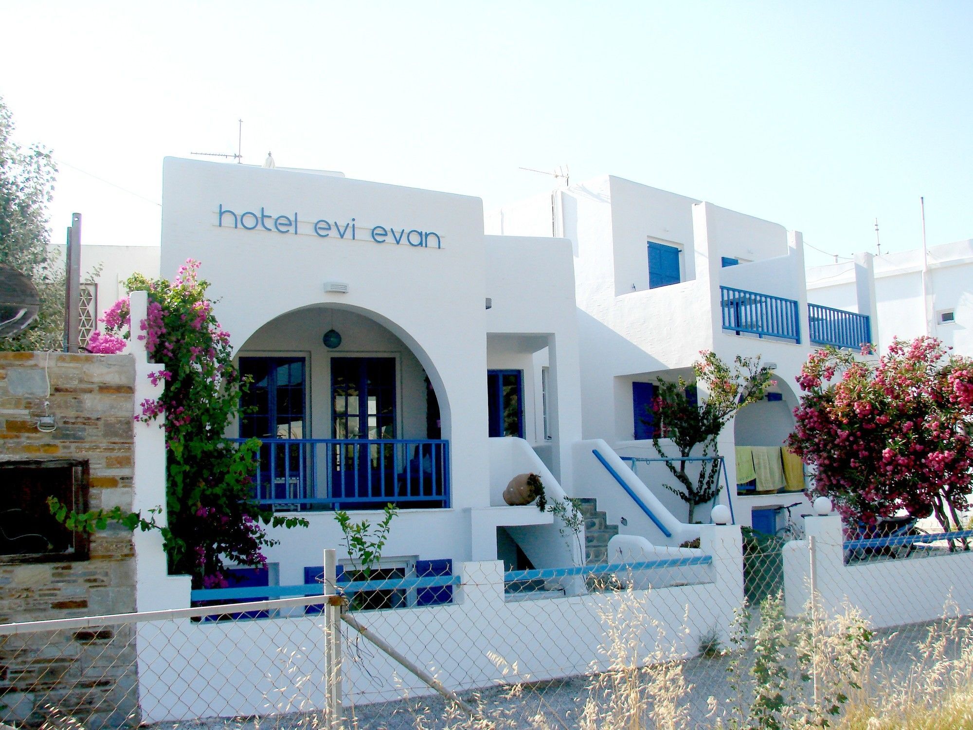 εvi Evan 2* Galissas
