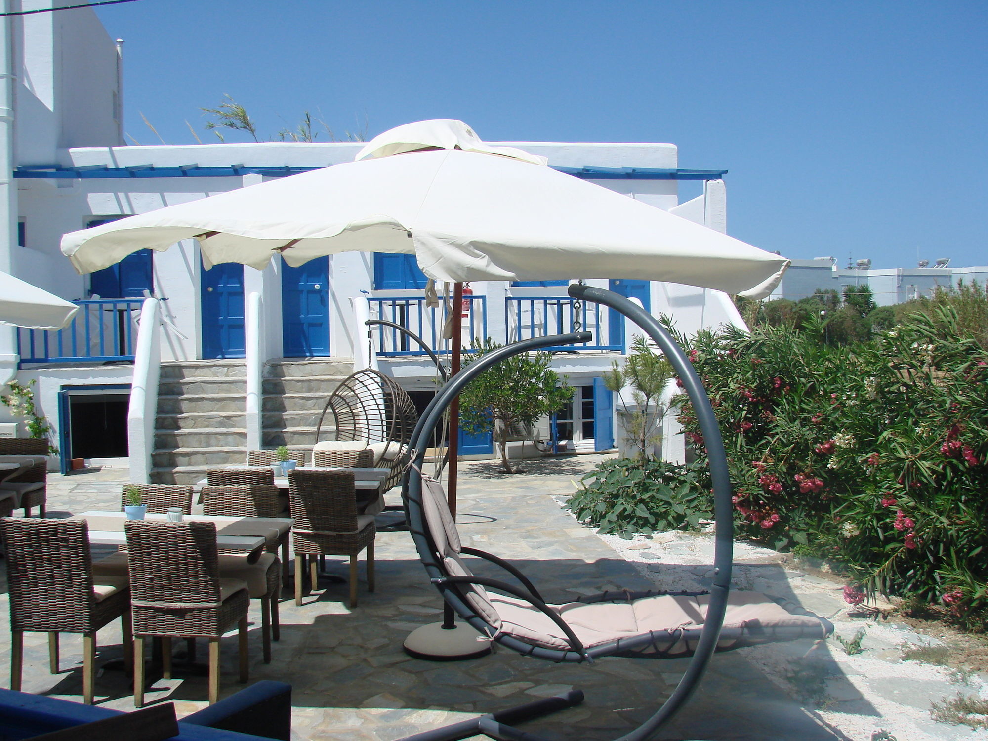 Hotel εvi Evan