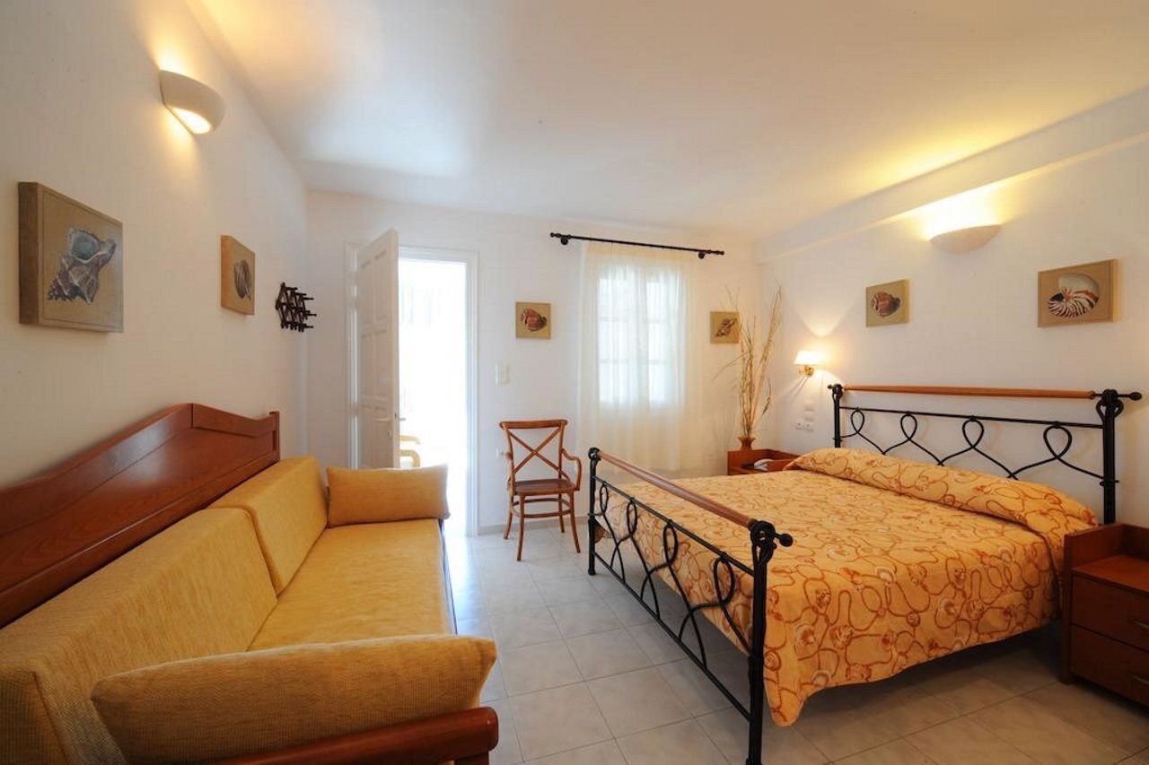 Vardia Bay Aparthotel