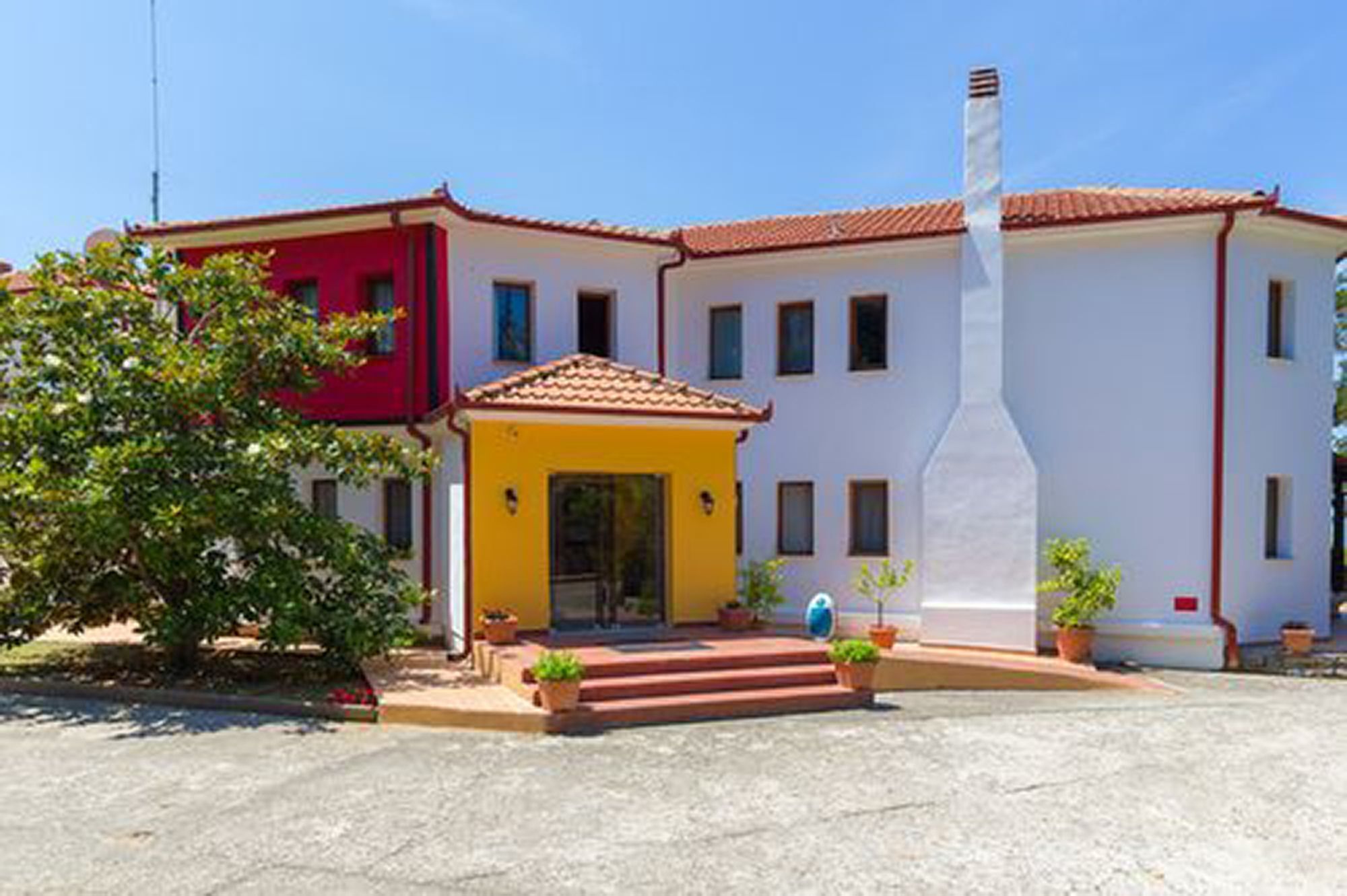Hotel Roxani 3*