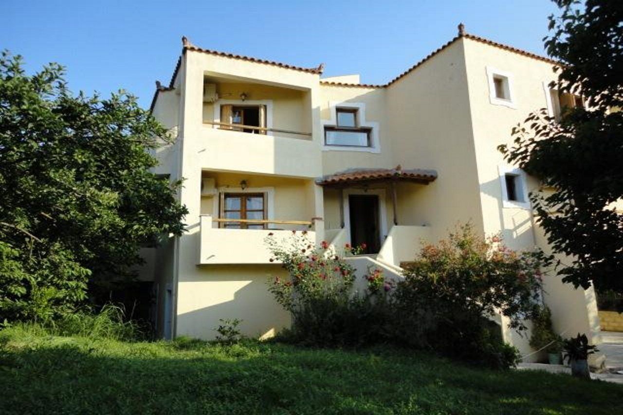 Apartment Yellow Stella Skopelos Town