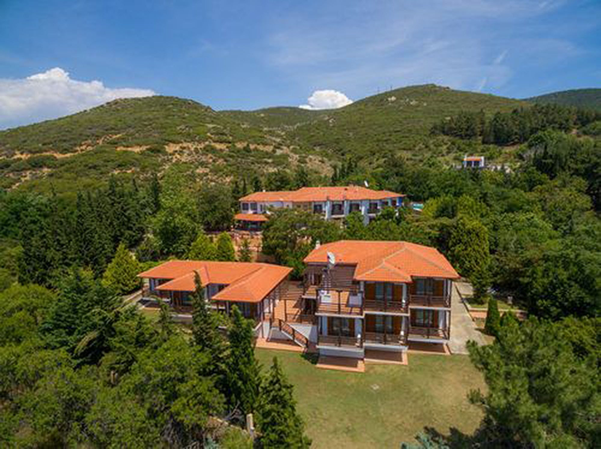 Roxani Maroneia (Rhodope)