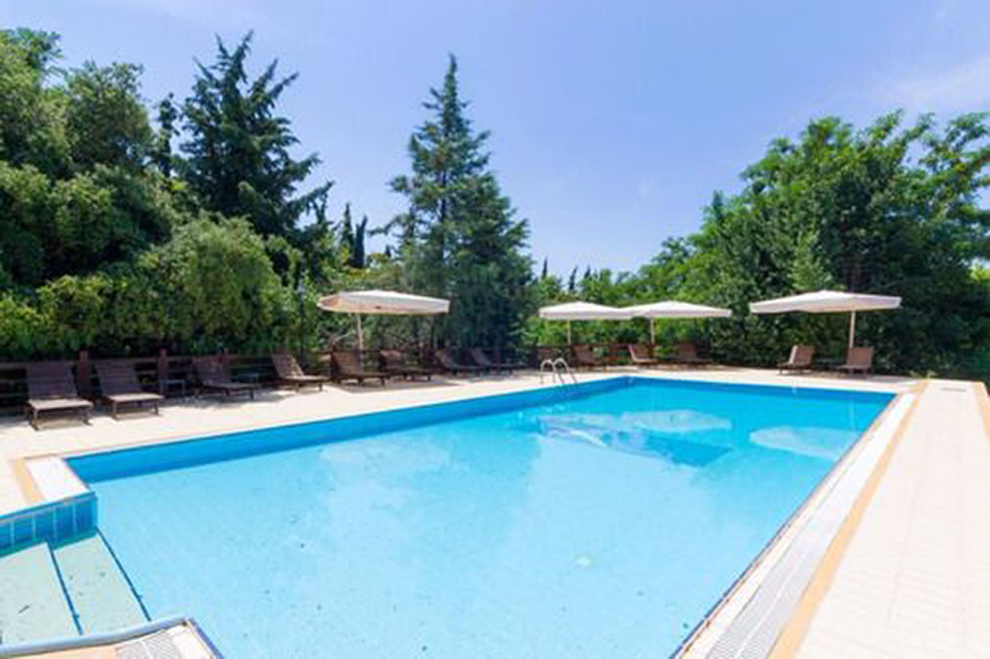 Roxani Maroneia (Rhodope)