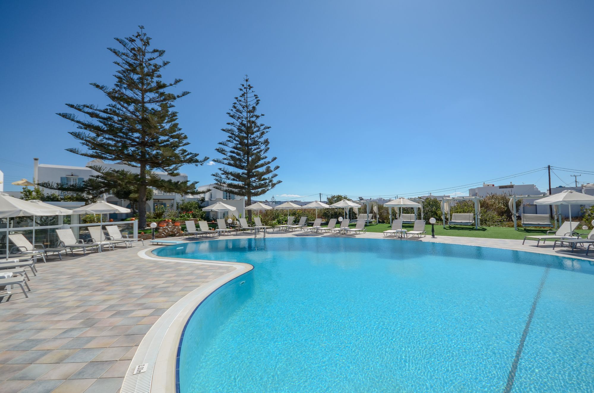 Birikos & Agios Prokopios (Naxos)