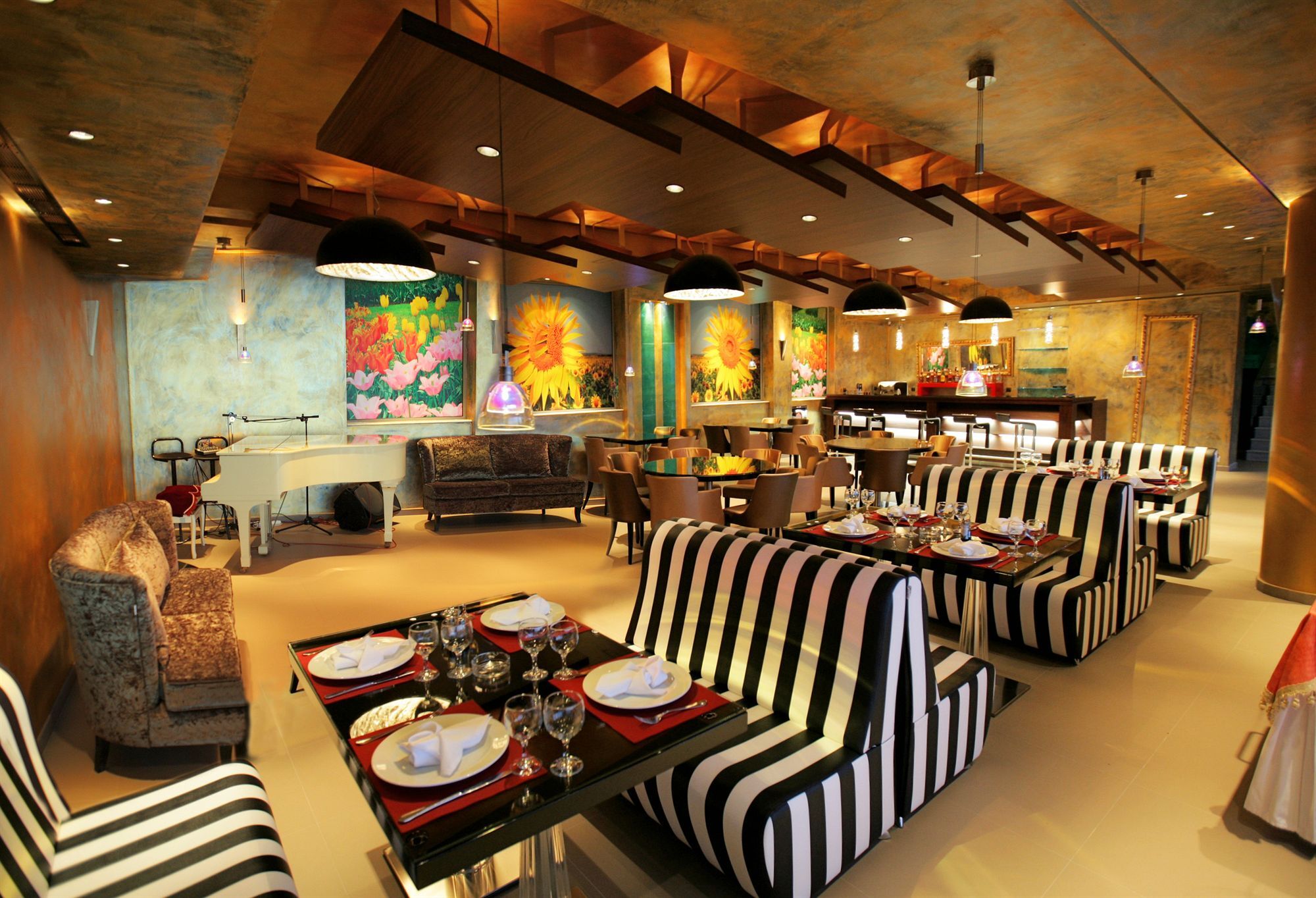 Heliotrope Hotel 4*