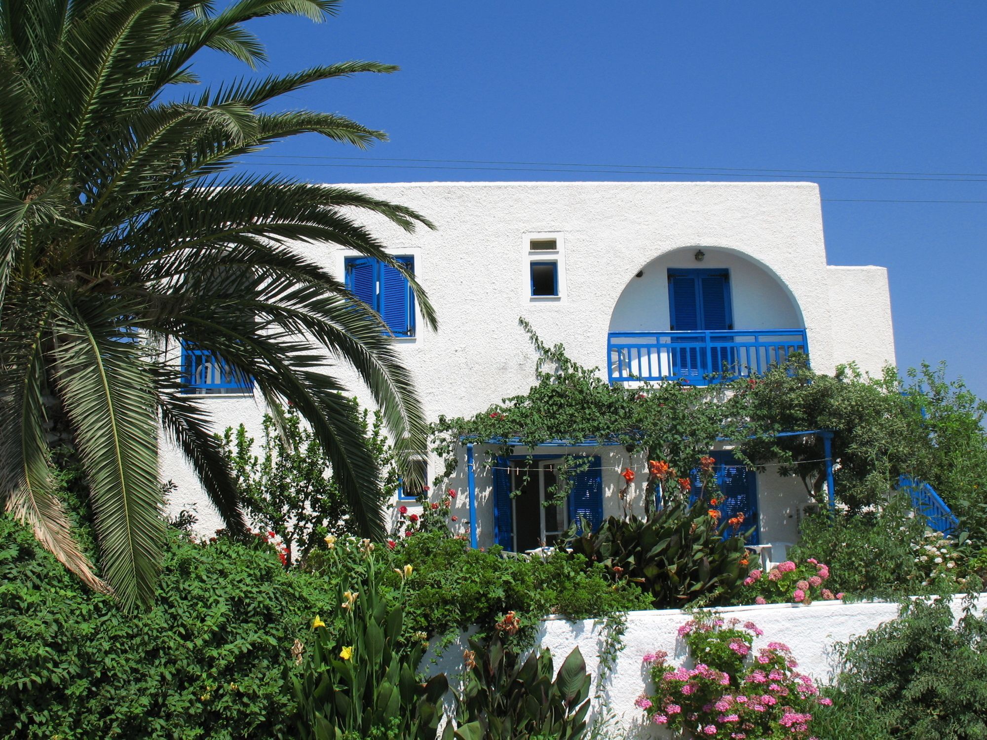 Aparthotel Birikos & 2*