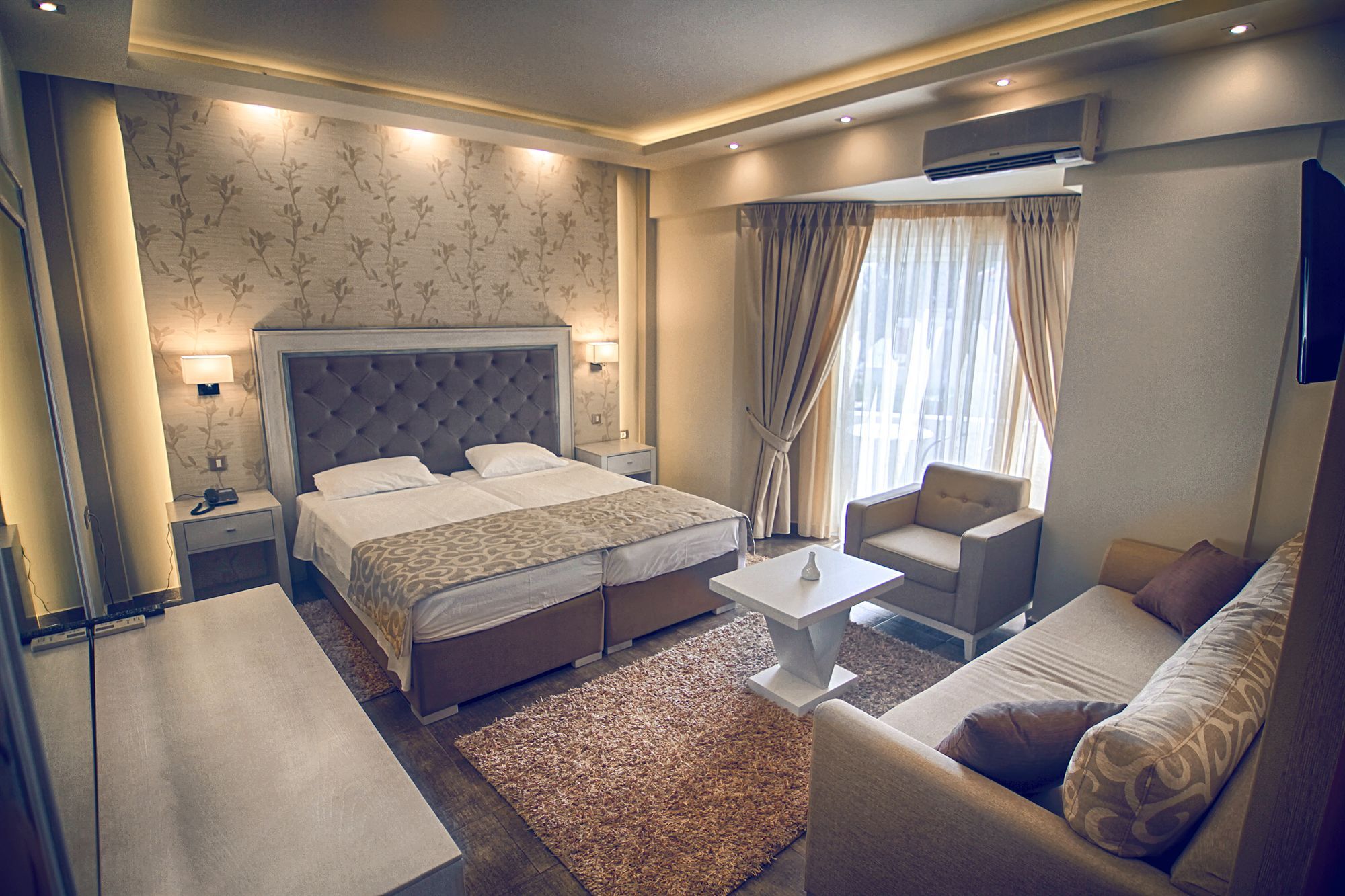 Heliotrope 4*