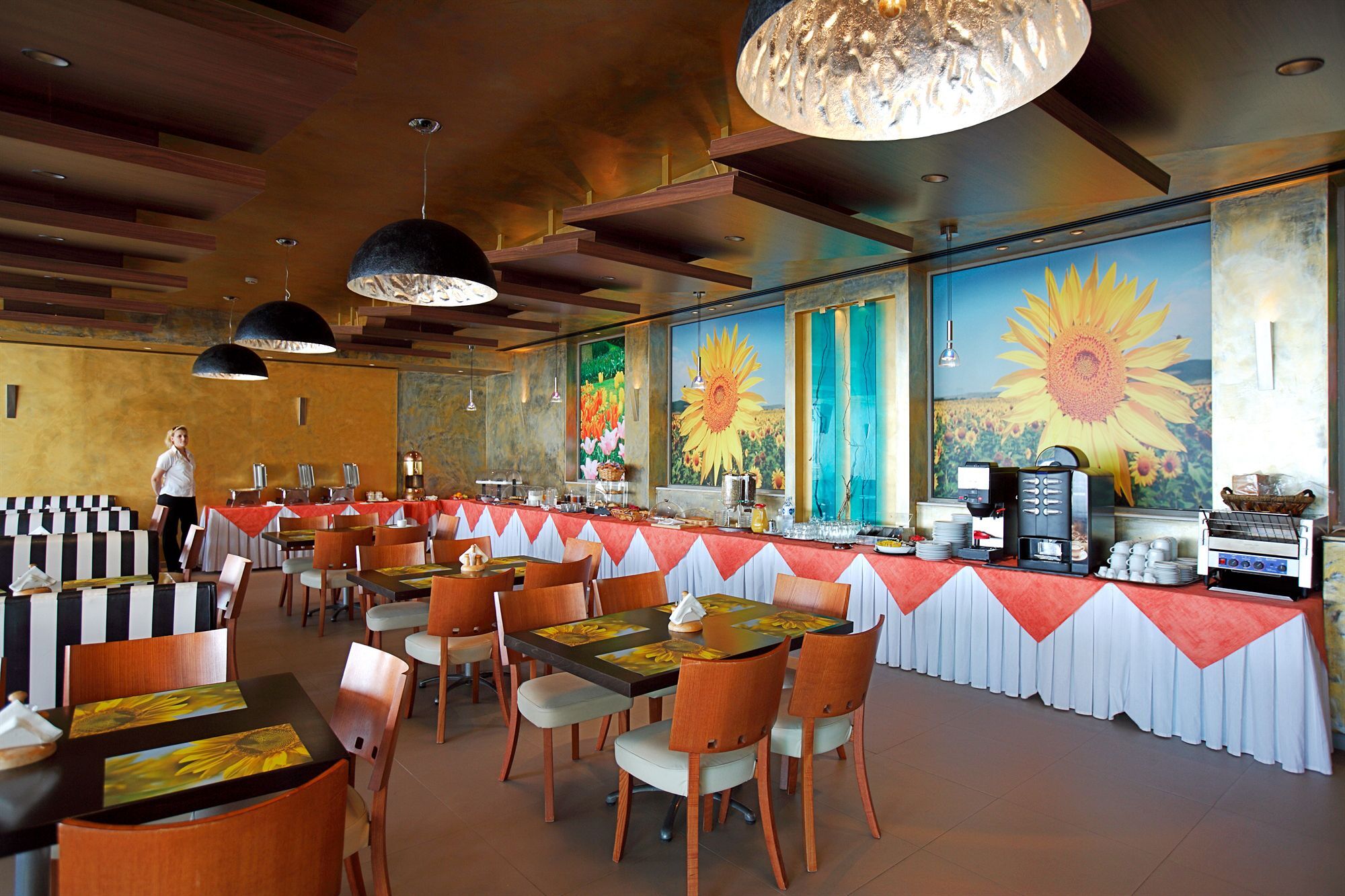Heliotrope Hotel