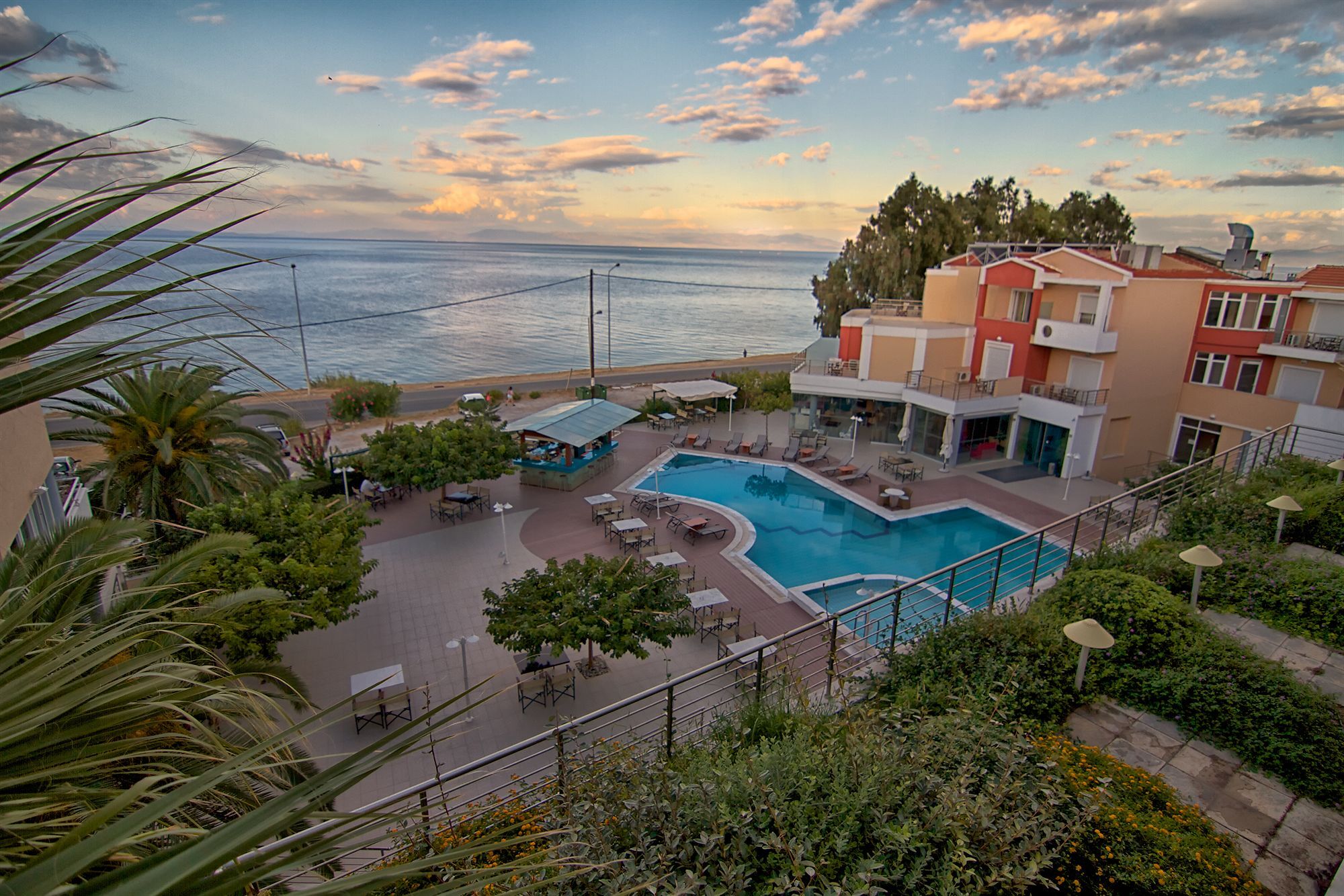 Heliotrope 4*