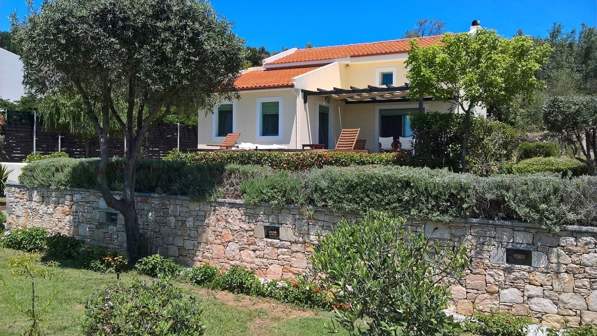 Mirothea Alonissos Villa