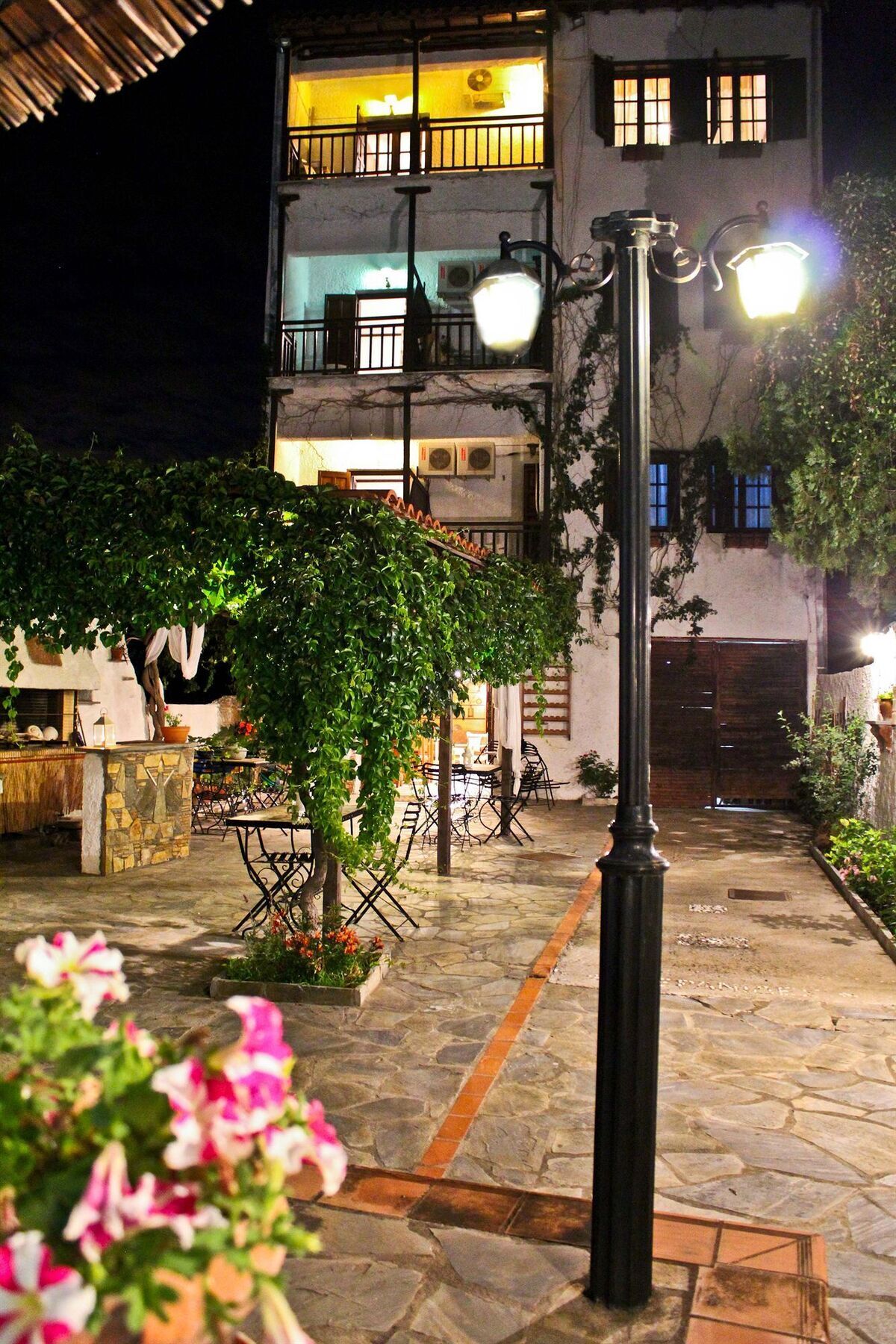 Seranides Boutique Aparthotel Kato Gatzea