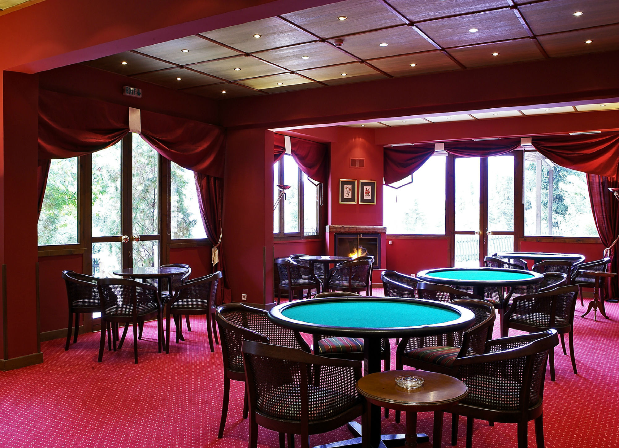 Country Club & Hotel