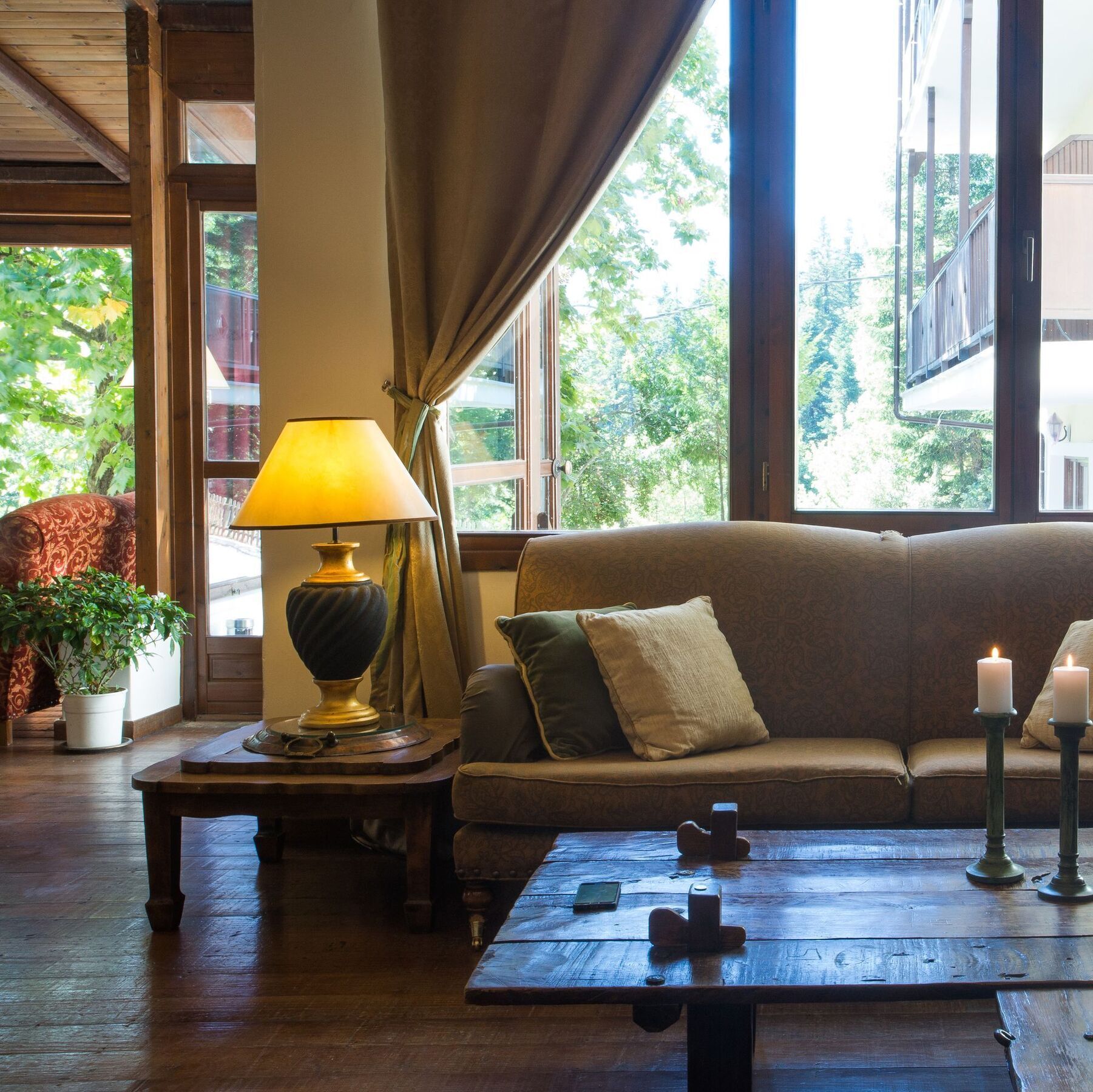 Country Club & 3* Mikro Chorio (Central Greece)