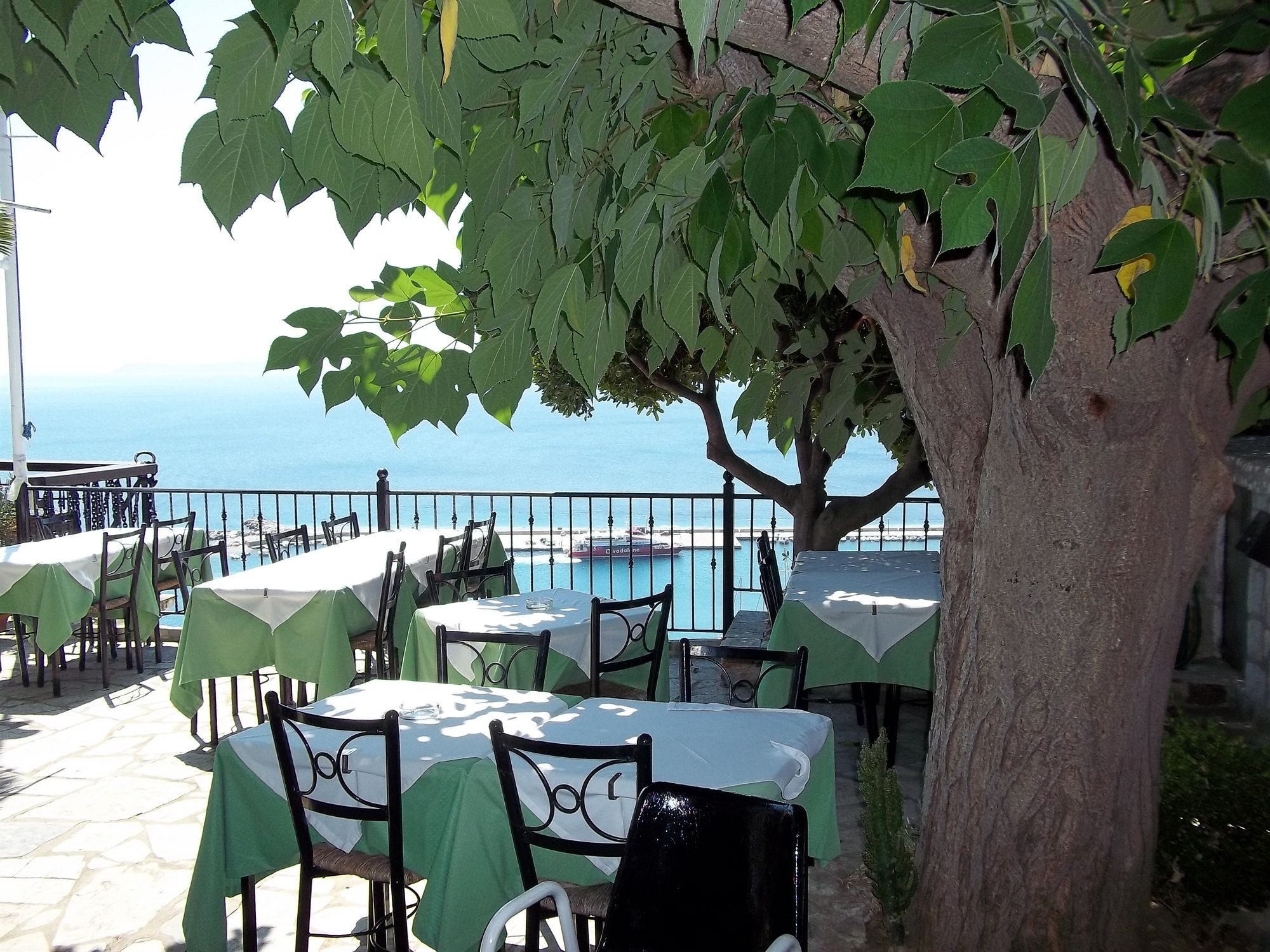 Aparthotel Aegean Wave - Faros 3*