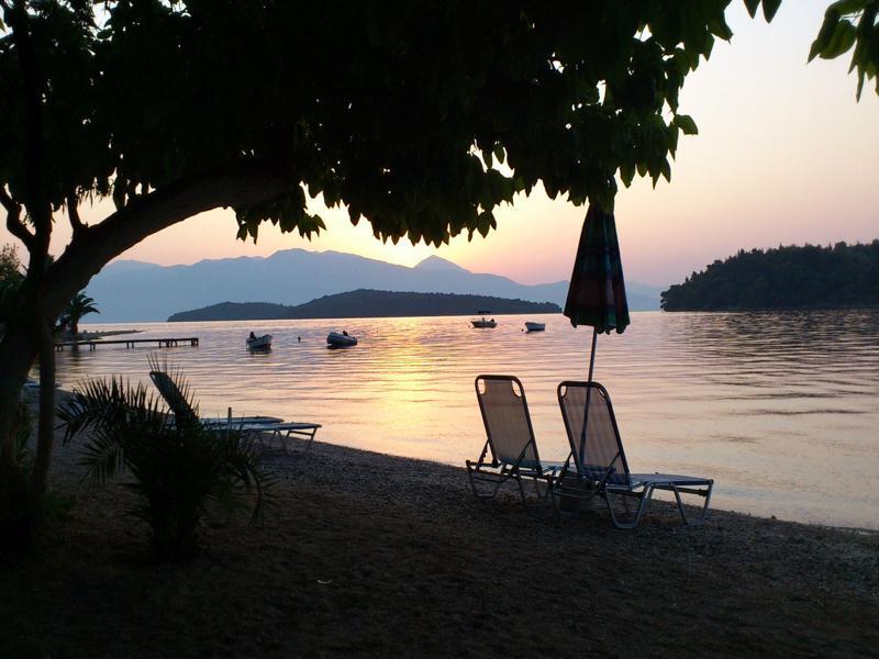 Hotel Avra 3*