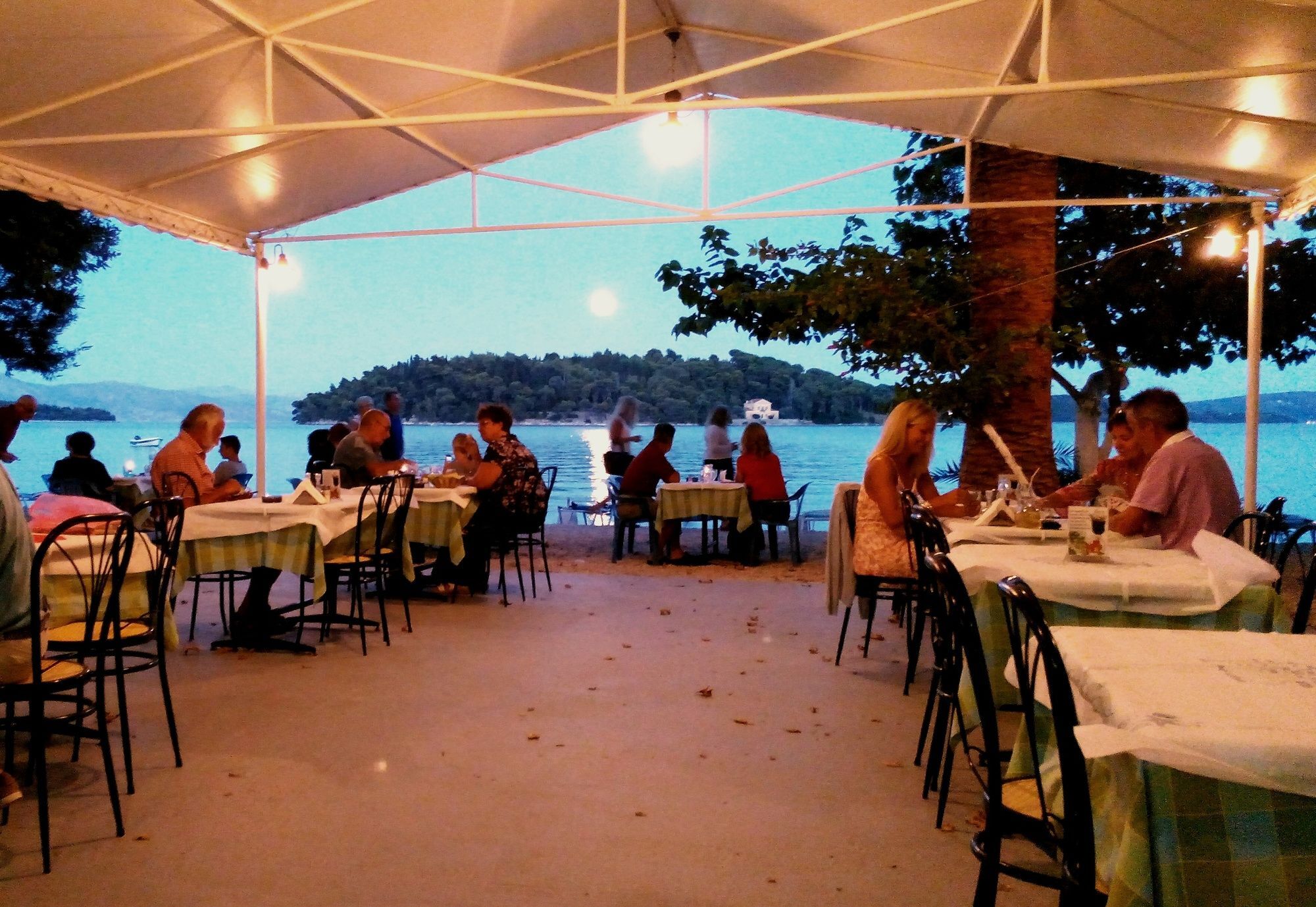 Avra Nydri (Lefkada)