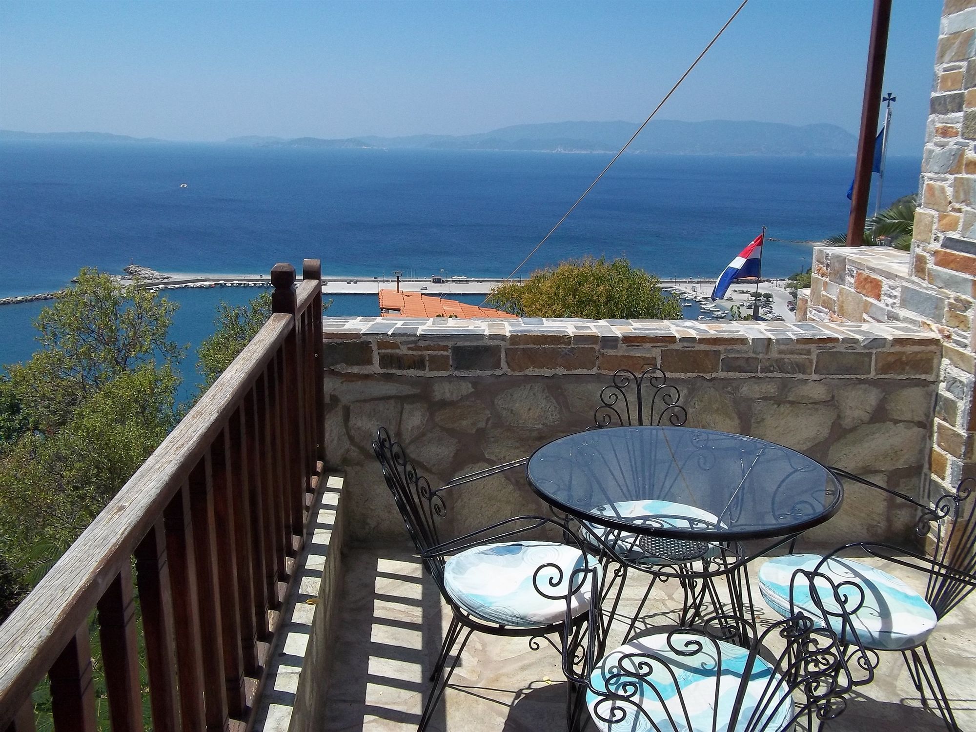 Aegean Wave - Faros Aparthotel