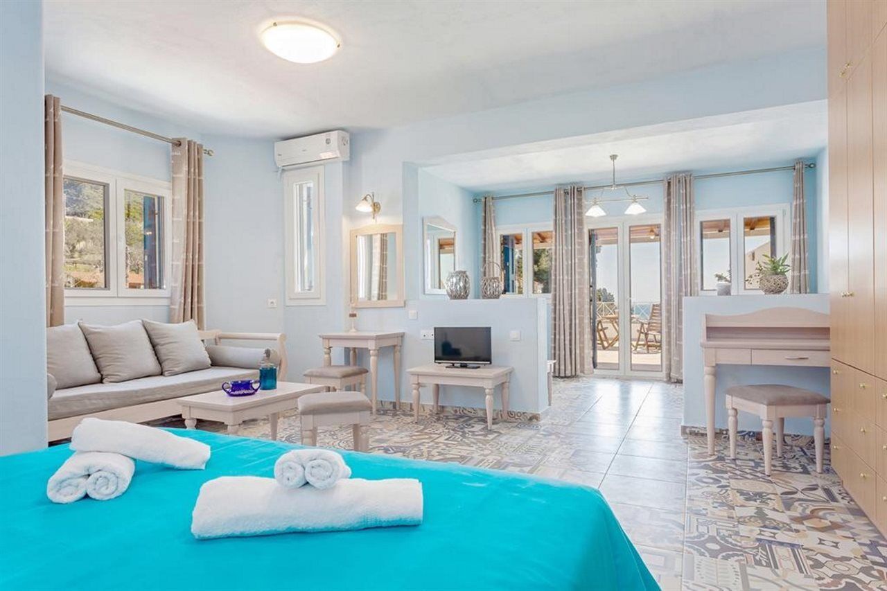 & Boutique Hotel Stafylos
