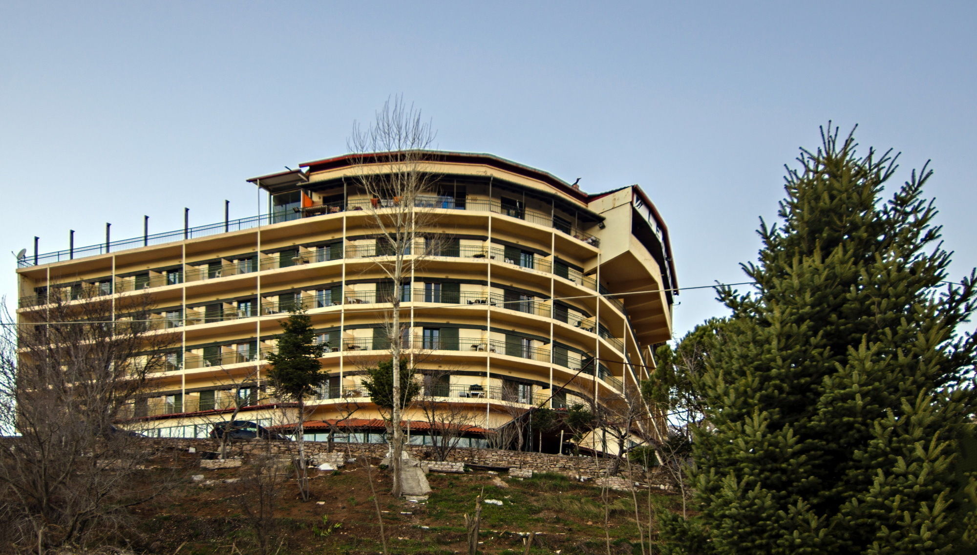 Lecadin Hotel