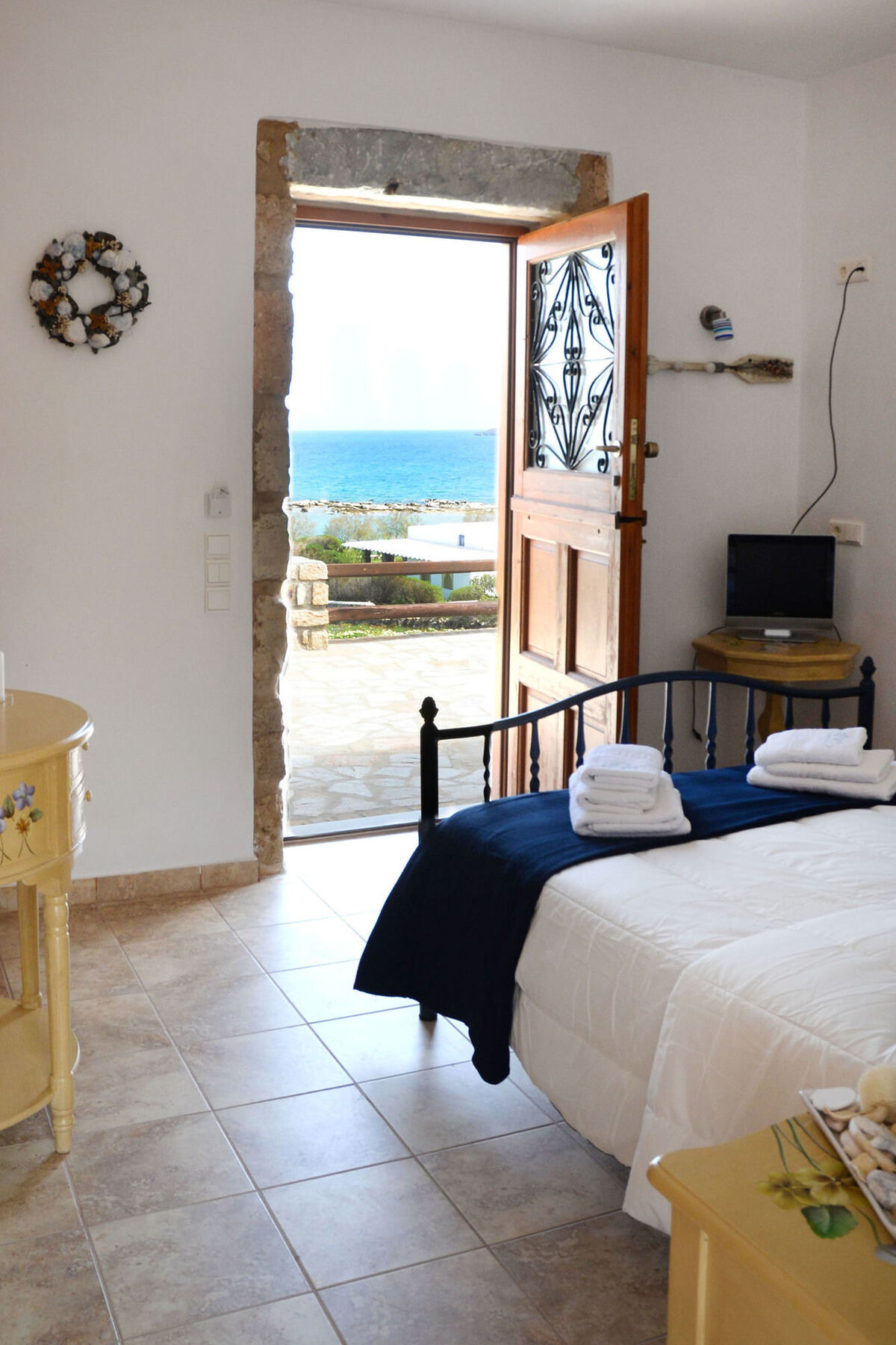 Ktima Zantidi Kampos (Antiparos)