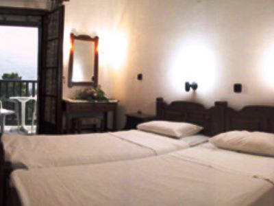 Dionyssos 3*