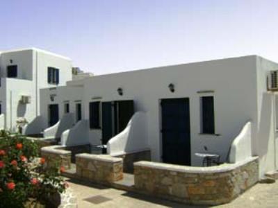 Paraporti Folegandros Town