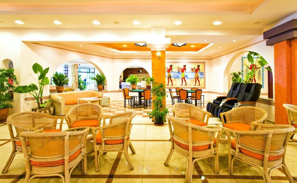 Hotel Apollon 4*