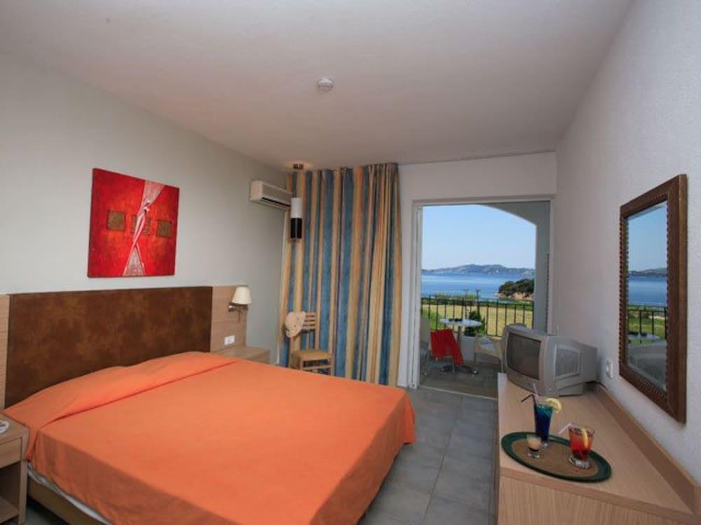 Radisson Plaza Skiathos Hotel