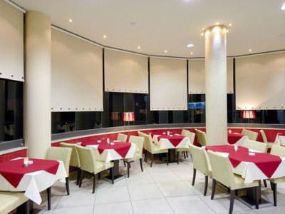 Premier Heart Hotel