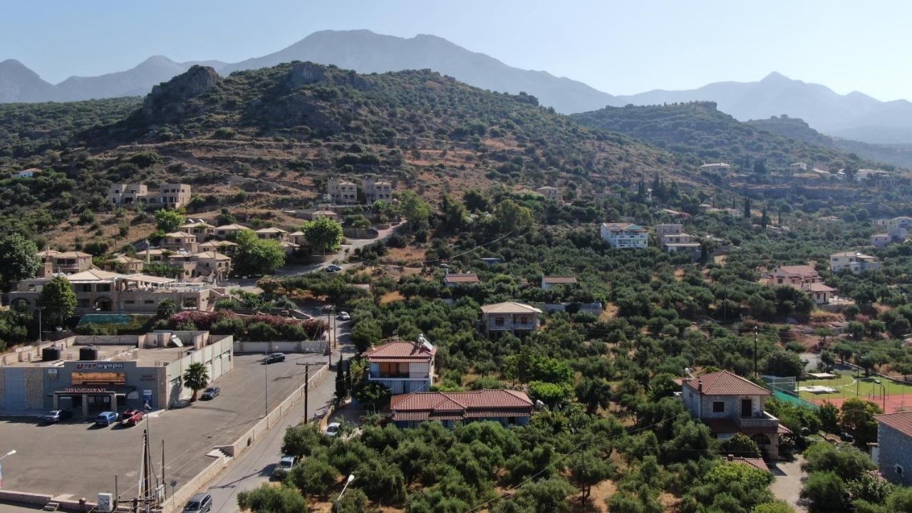 Elena Apartments Stoypa * Stoupa