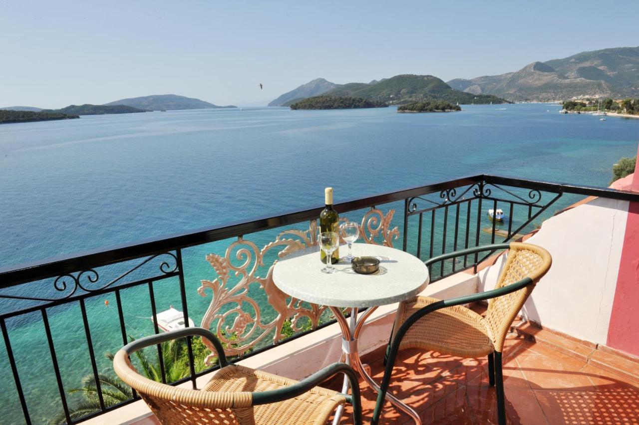 Logan's Nydri (Lefkada)