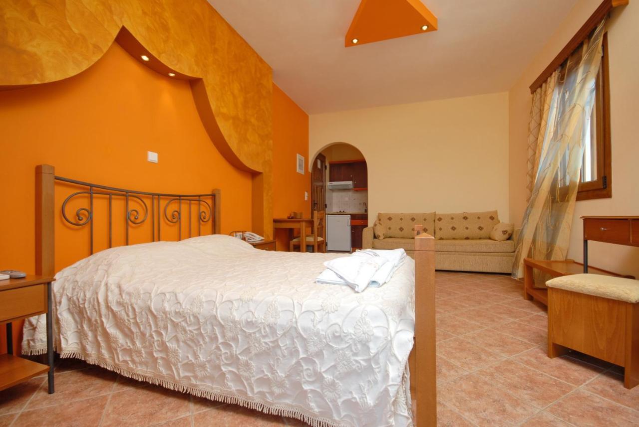 Golden Sun 3* Stelida (Naxos)