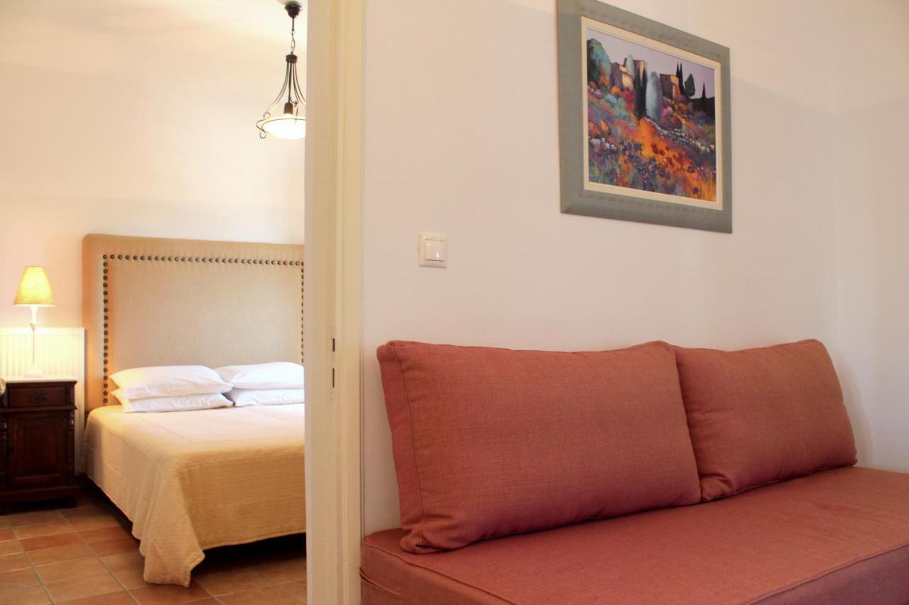 Kastro Maini Hotel