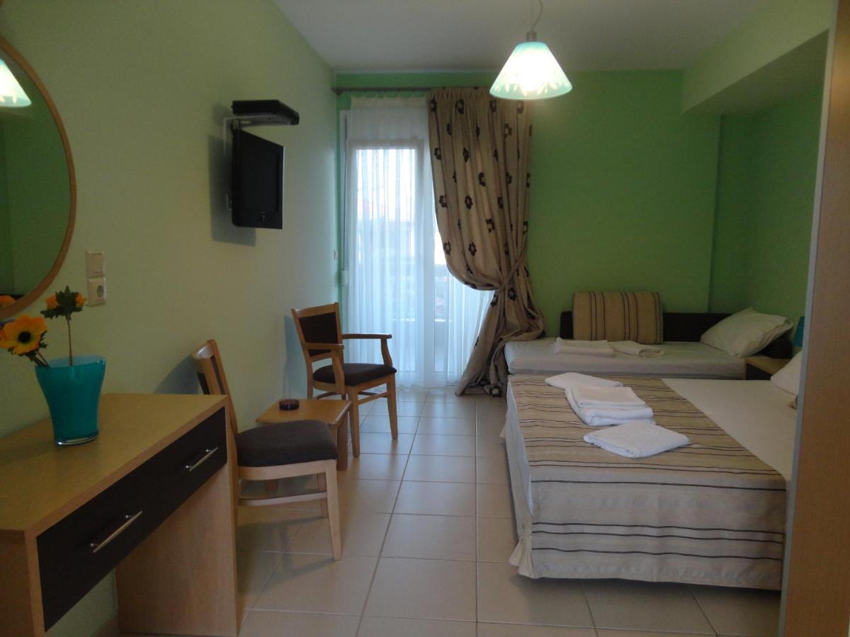 Phoenix Apartment *
