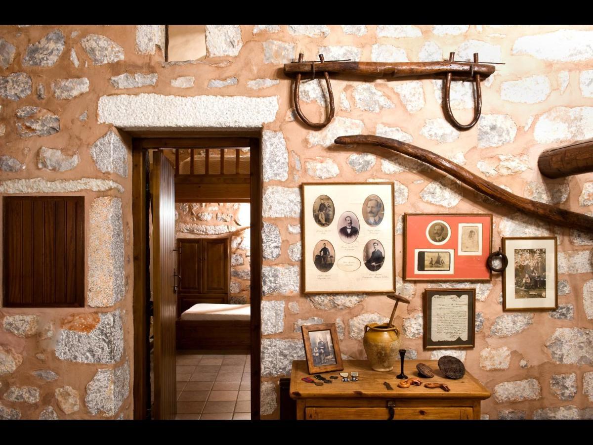Aparthotel Arapakis Historic Castle 4*