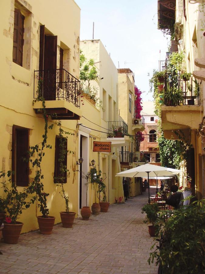 Madonna Guest house Chania (Crete)