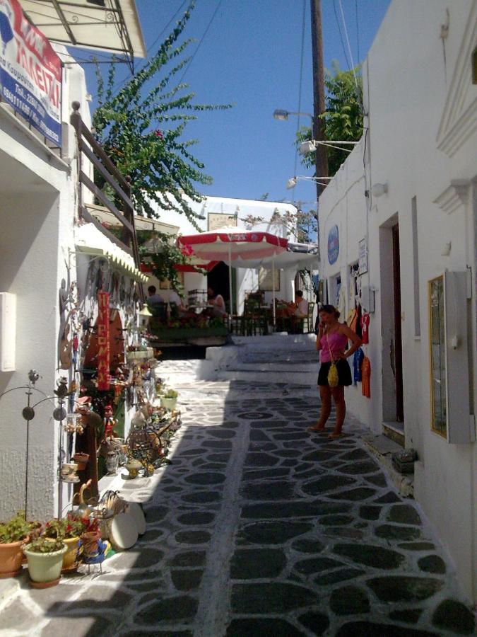 Bizas & 3* Parikia (Paros)