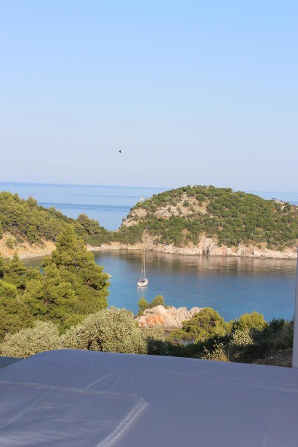 Guest house Mando Beachfront