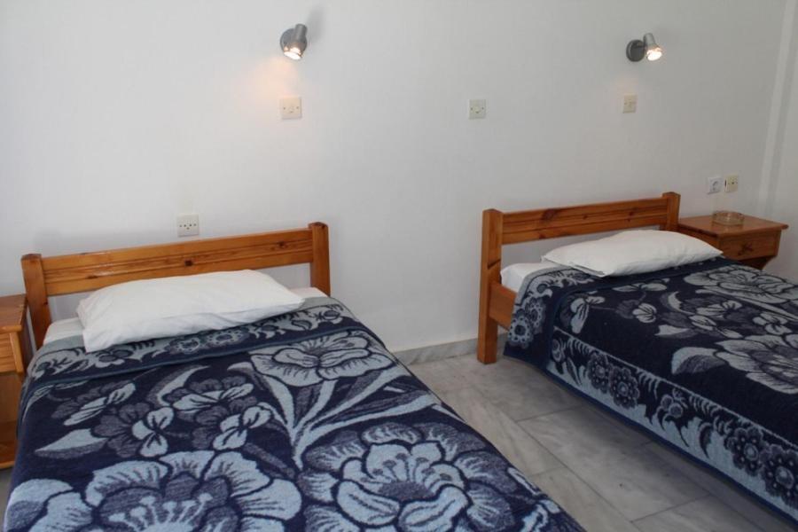 Hostel Purple Pig Stars Camping & Bungalows *